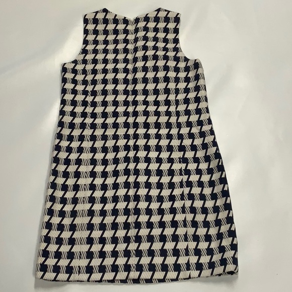 ✨ Host Pick Classic dress, size 4P - Picture 2 of 3